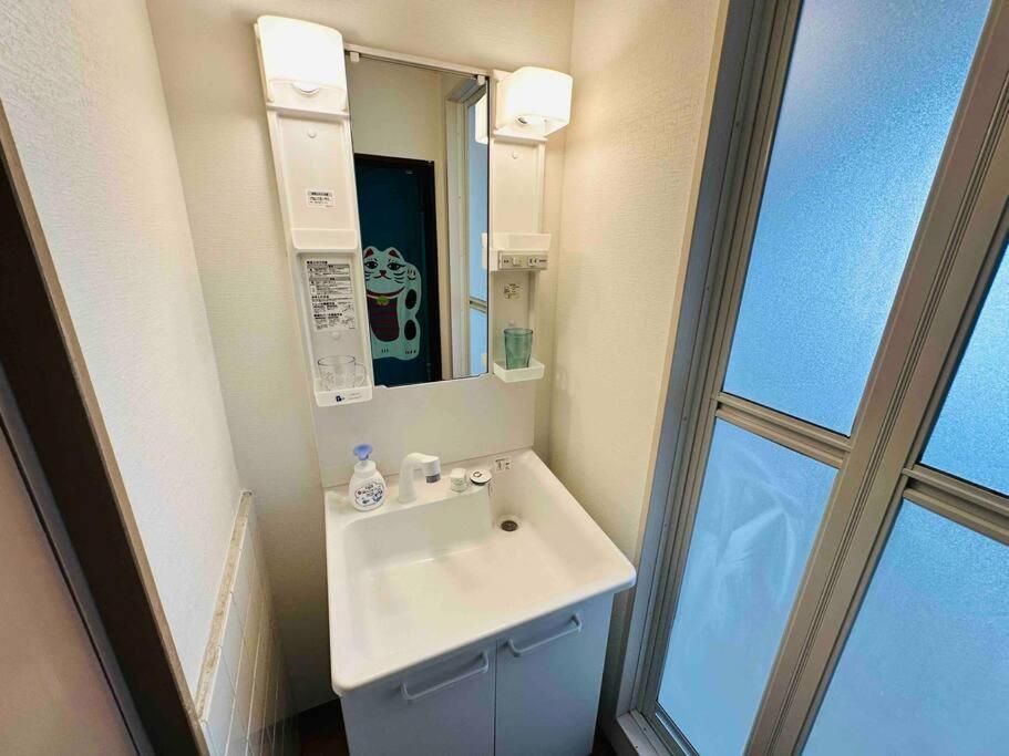 205gblhouse,黒門市場がすぐ目の前,徒歩30秒,大阪人気の観光エリアへ徒歩圏内道頓堀徒歩7分,南海難波駅徒歩6分